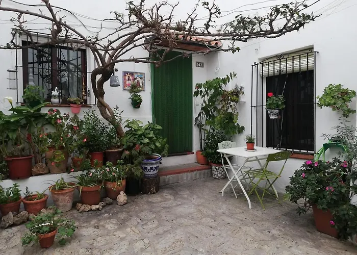 La Buganvilla De Juana Y Antonio