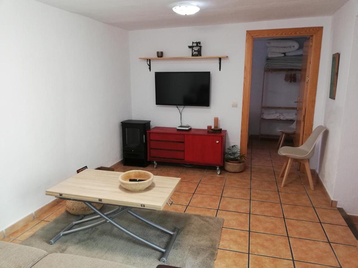 La Buganvilla De Juana Y Antonio * Casares